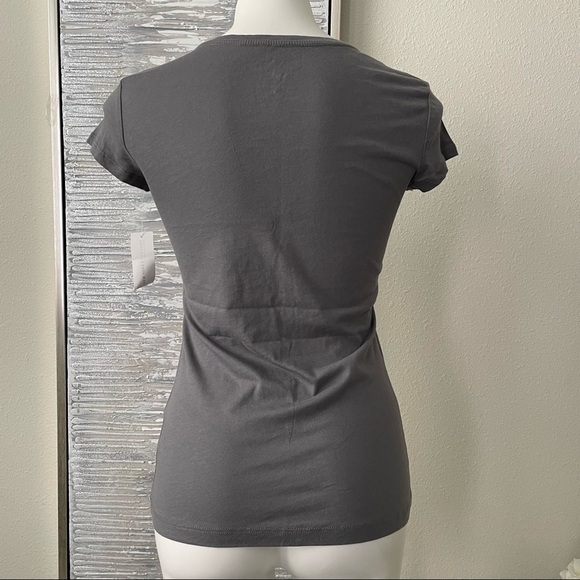 New York & Co Women’s Embellished T-shirt Size XS - Picture 6 of 10